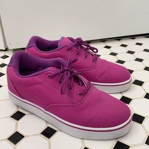 HEELYS pink shoes with handle for removal included